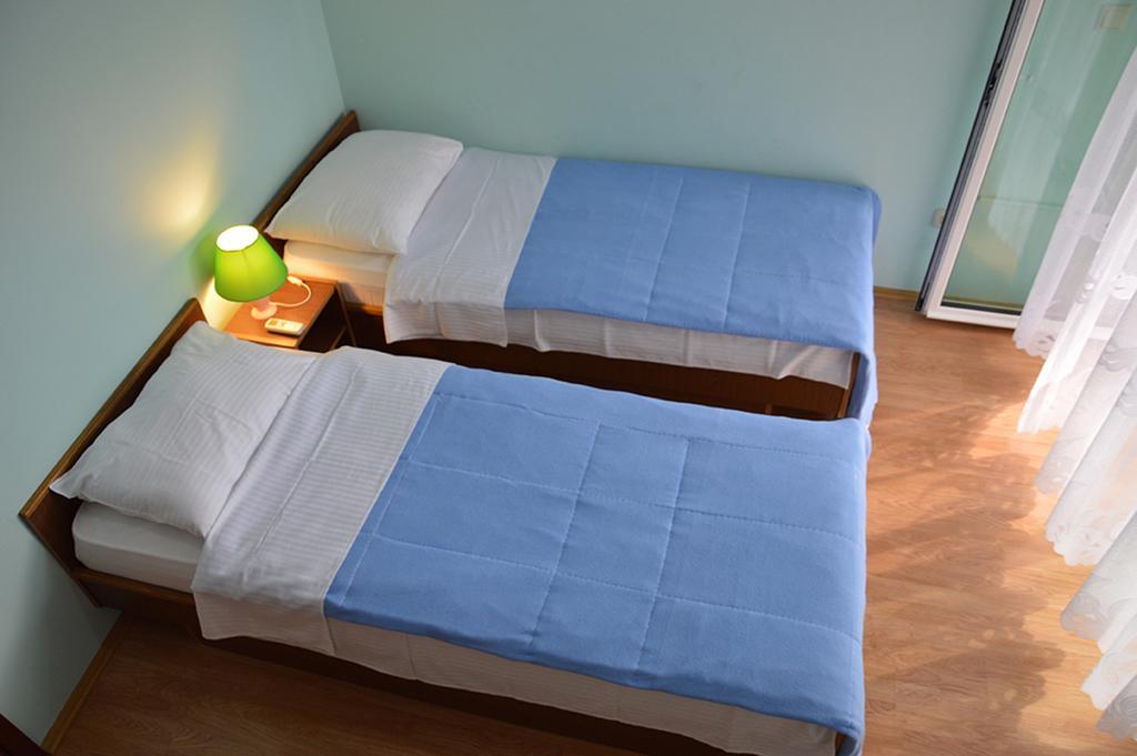 Apartments "Ruza" Водице Екстериор снимка