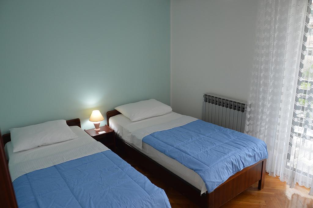 Apartments "Ruza" Водице Екстериор снимка